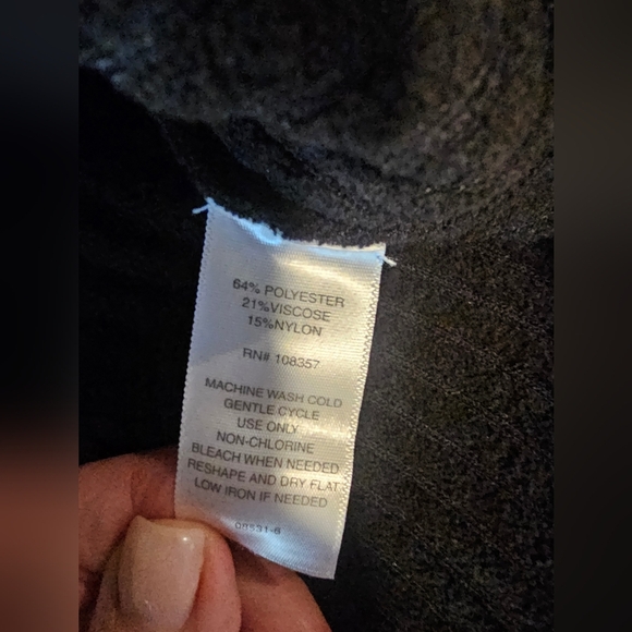 Liz Claiborne Black Textured Knit Sweater Size L - Picture 5 of 8